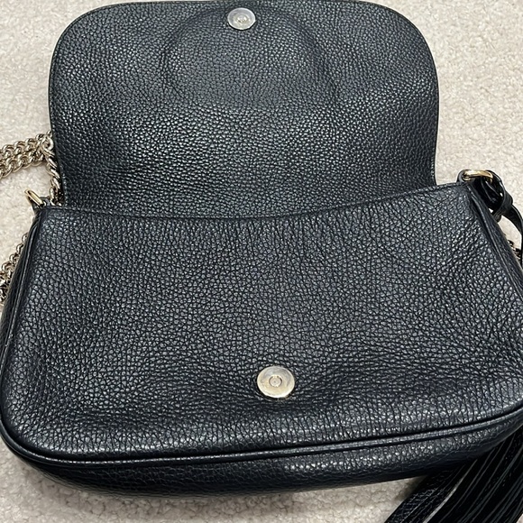 Gucci Soho Leather Flap Shoulder Bag Black Gold Tassel - Picture 5 of 5